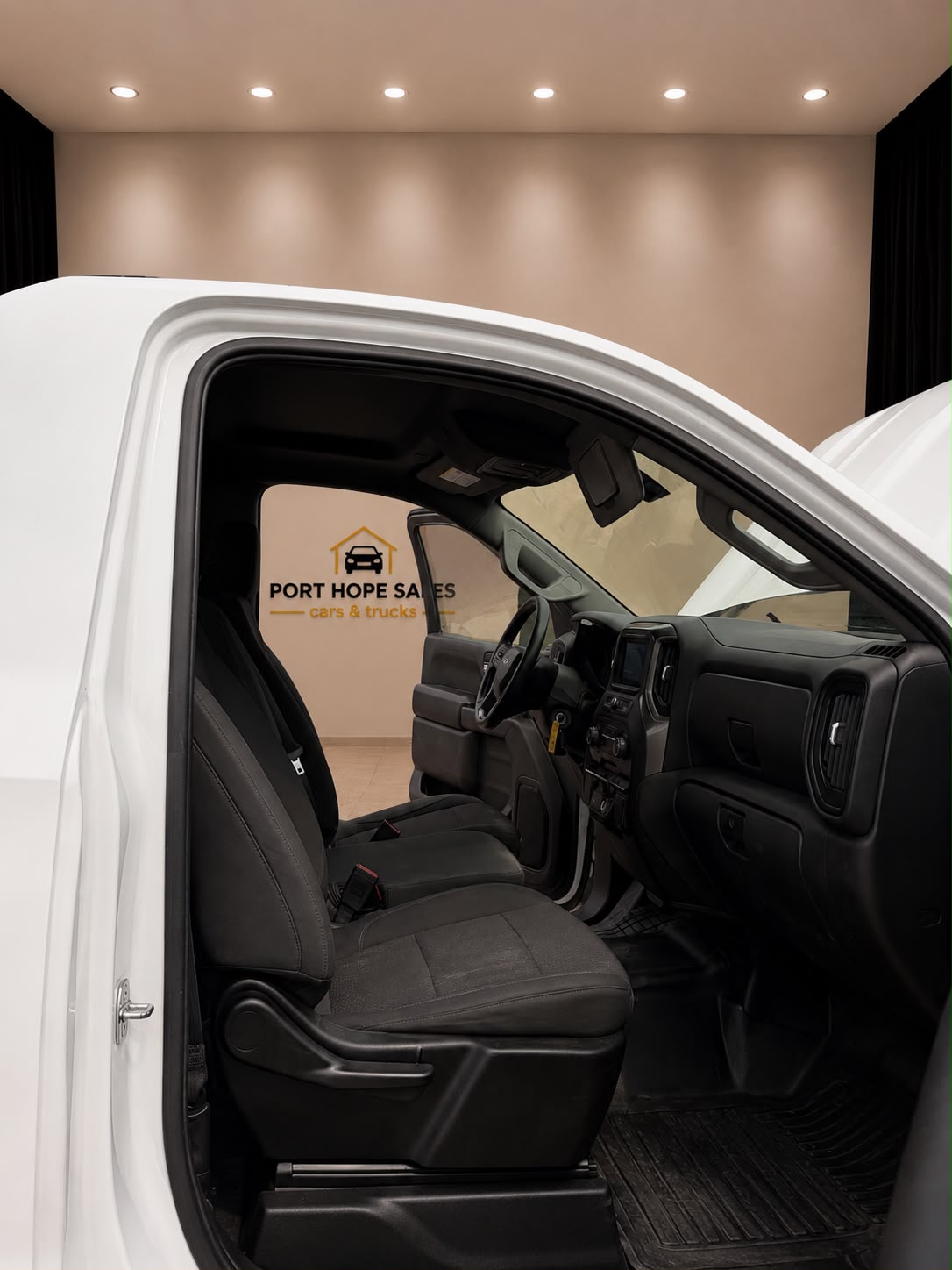 2020 Chevrolet Silverado thumbnail 12