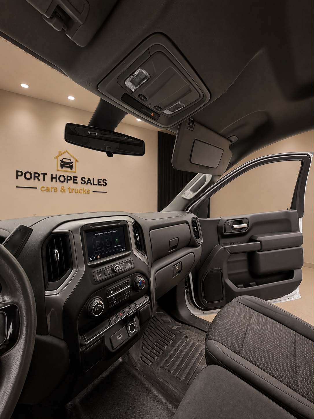 2020 Chevrolet Silverado thumbnail 10