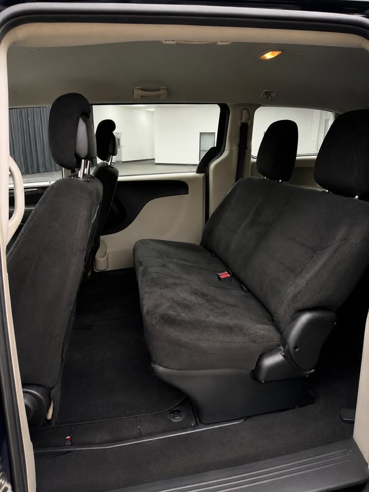 2013 Dodge Grand Caravan  thumbnail 5