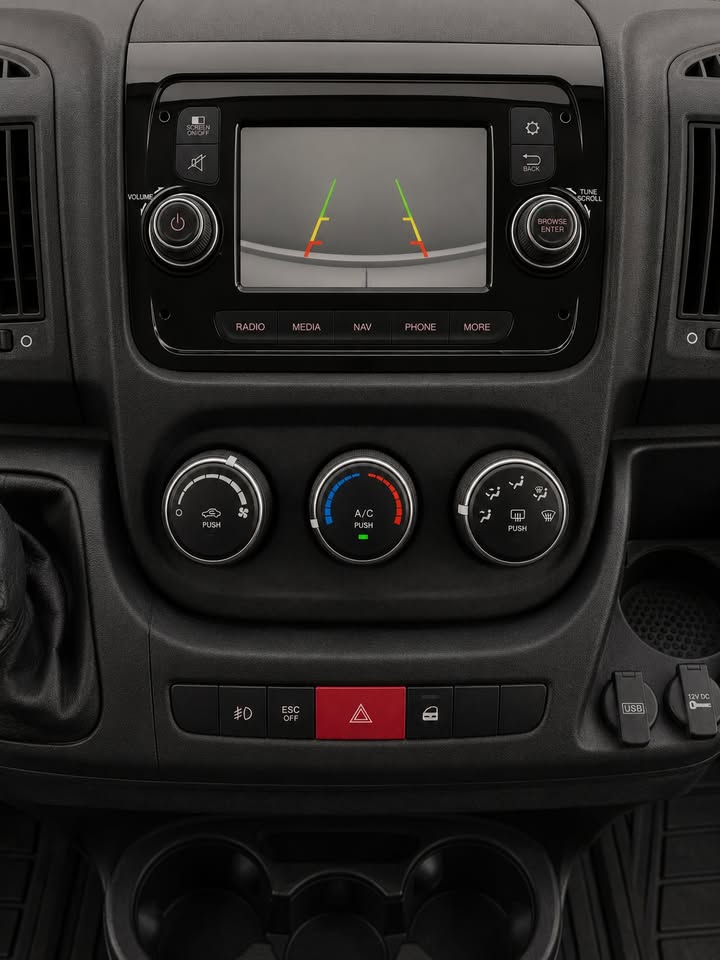 2018 Dodge Ram Pro Master thumbnail 2