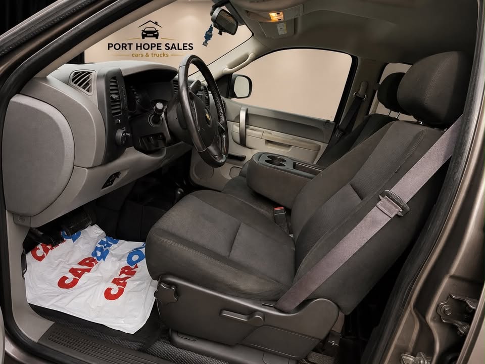 2013 Chevrolet Silverado thumbnail 9