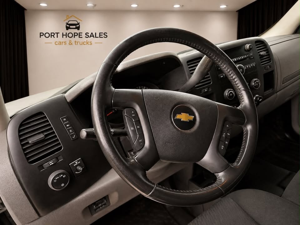 2013 Chevrolet Silverado thumbnail 8